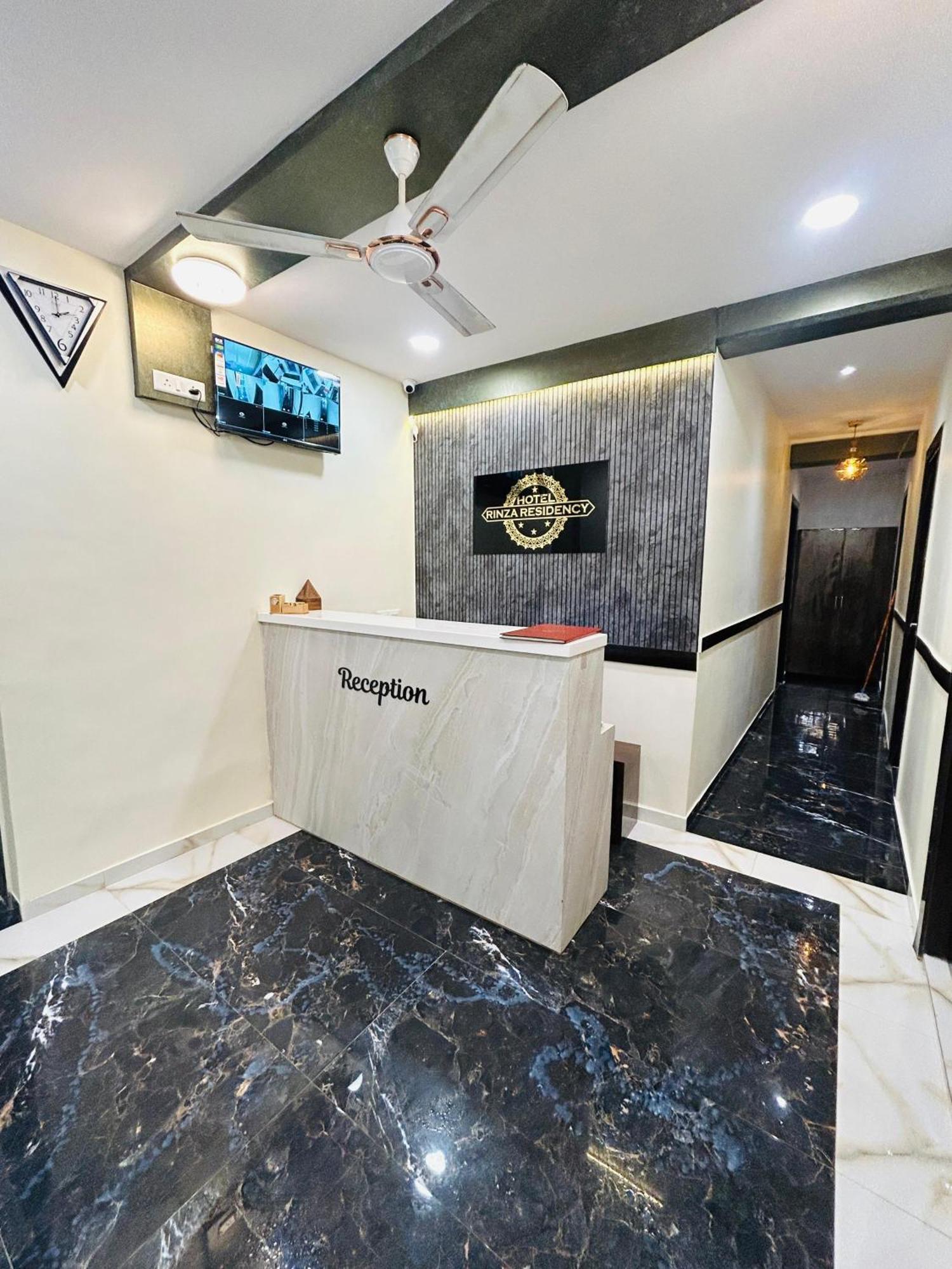 מומביי Hotel Rinza Residency מראה חיצוני תמונה